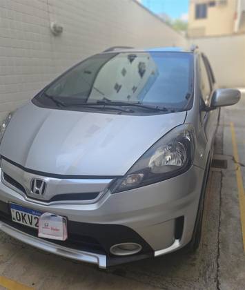 HONDA FIT 1.5 TWIST 16V FLEX 4P AUTOMÁTICO HONDA FIT 1.5 TWIST 16V FLEX 4P AUTOMÁTICO